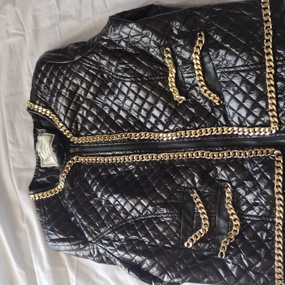 Jacket - Picture 3 of 3